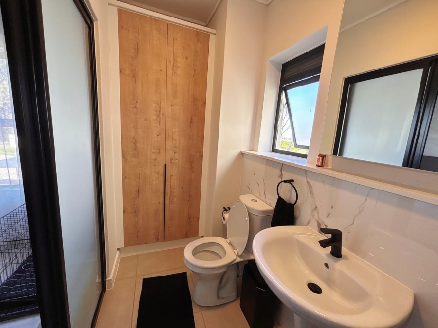 2 Bedroom Property for Sale in Burgundy Estate Western Cape